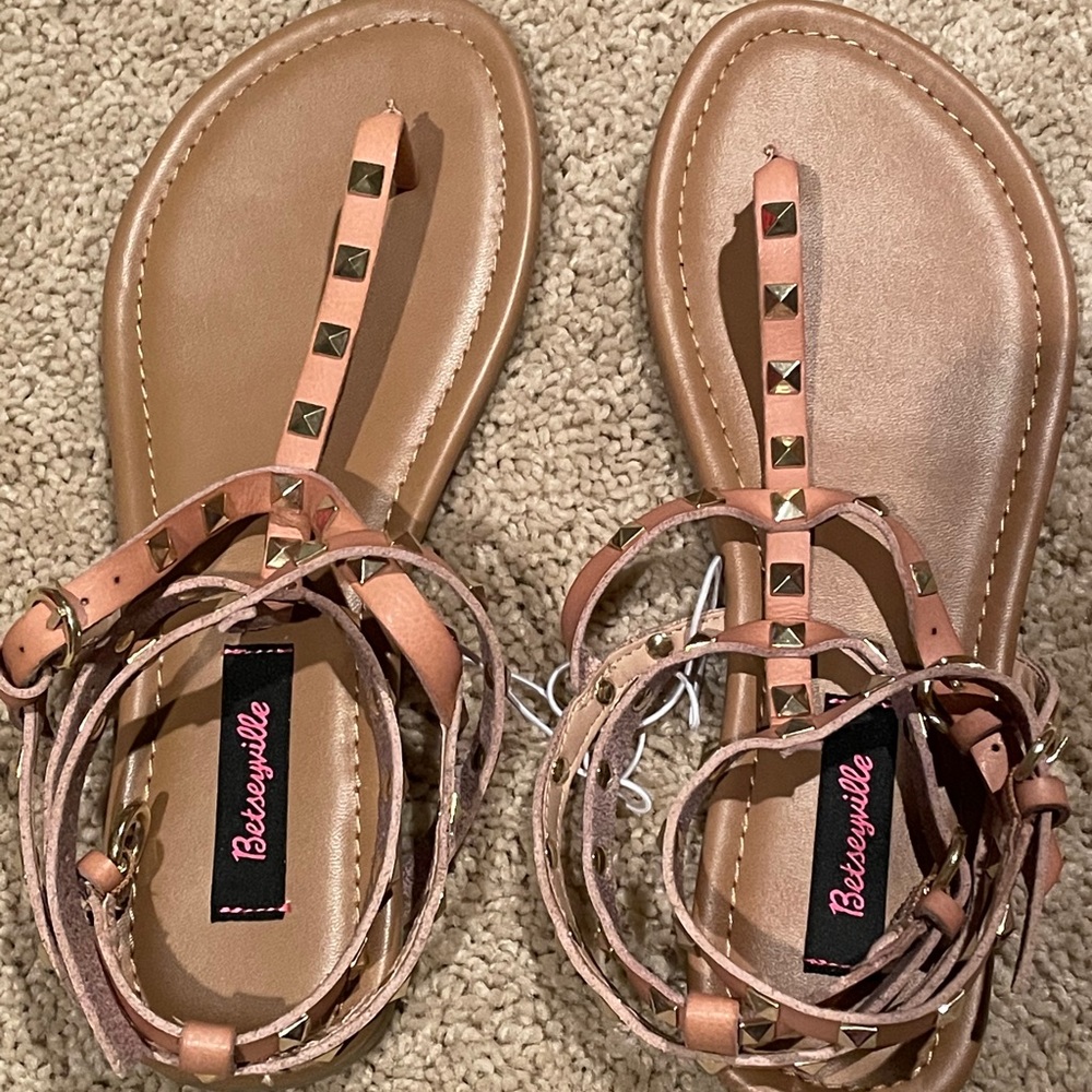 NWOT studded sandals